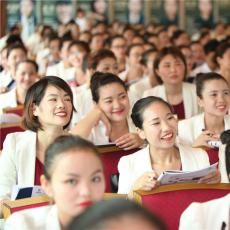 佛山学美容的靠谱学校有哪些？